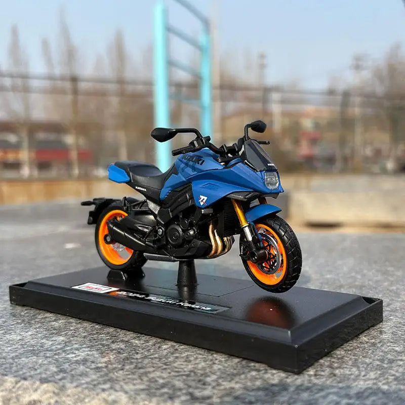 1:18 2024 Suzuki Katana