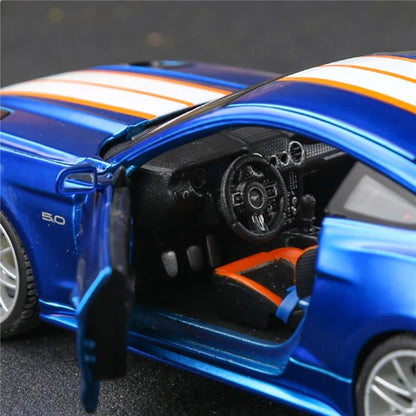 1:24 Ford Mustang GT Shelby 2015