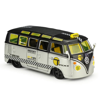 1:25 Volkswagen VAN SAMBA