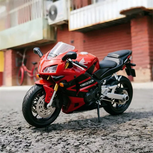 1:18 Honda CBR600RR