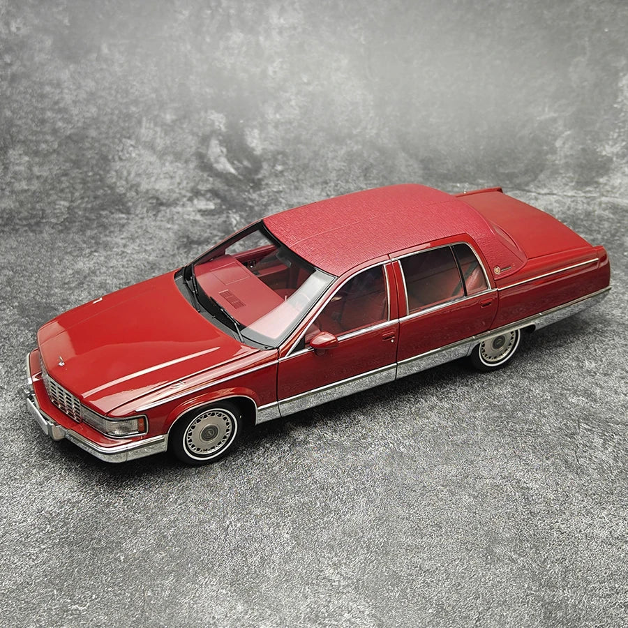 1:18 Cadillac Fleetwood