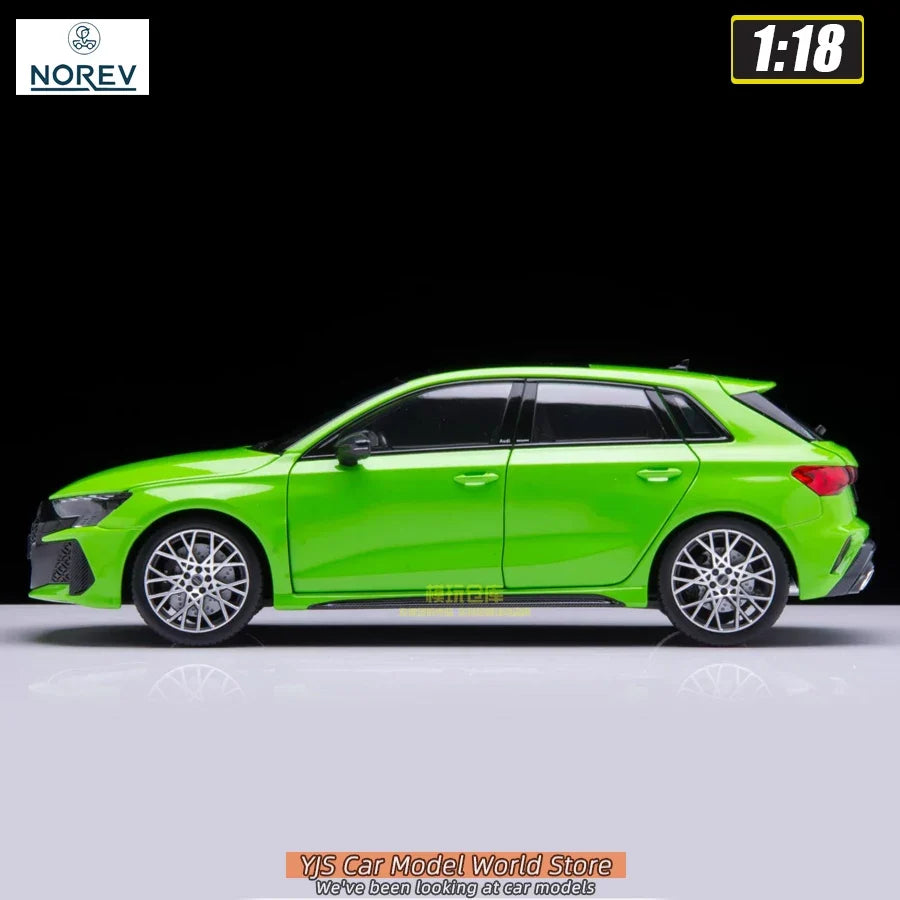 1:18 Audi 2025 RS3  AUDI A3