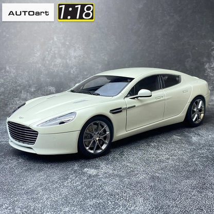 1:18 Aston Martin RAPIDE S 2015