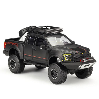 1:24 Ford F-150 Raptor
