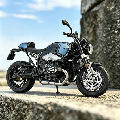 1:9 BMW R Nine T