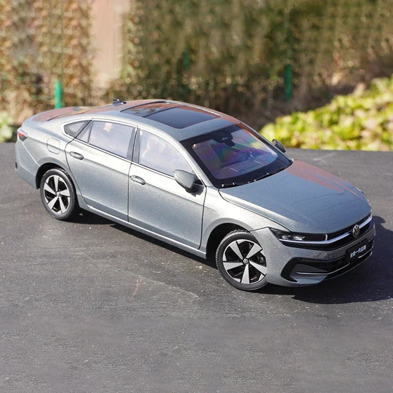 1:18 Volkswagen 2024 Magotan B9