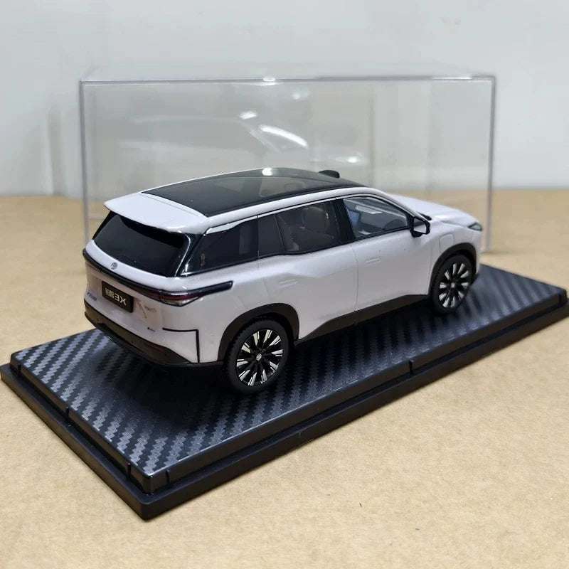 1:30 Toyota bZ3X