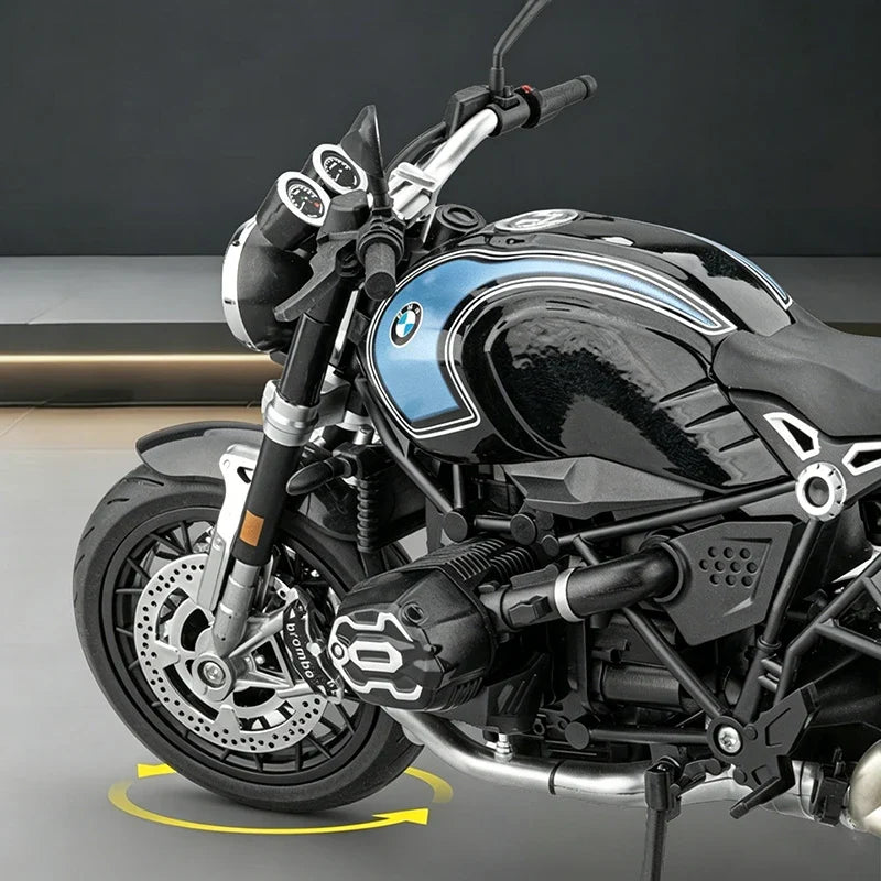 1:9 BMW R Nine T