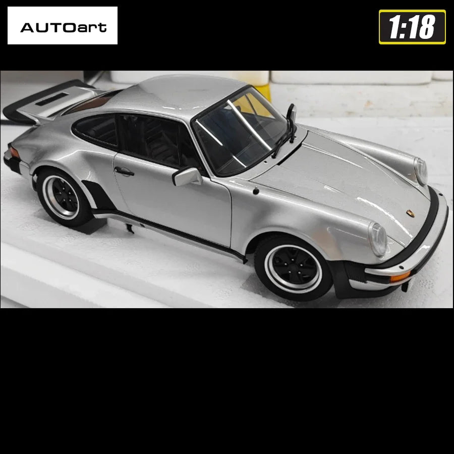 1:18 PORSCHE 911(930) TURBO 3.0