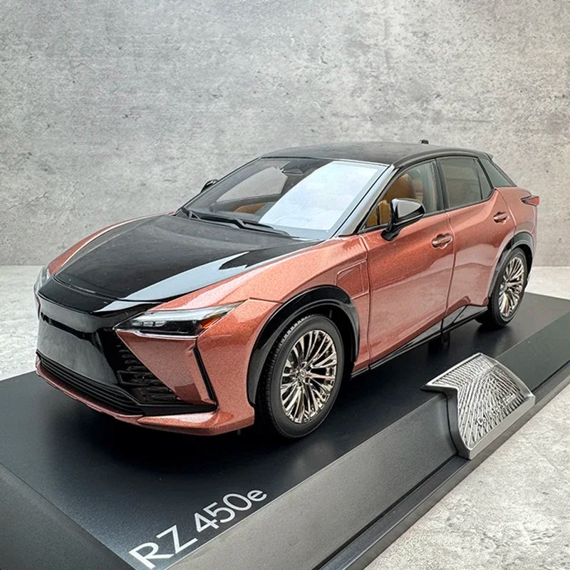 1:18 Lexus RZ450e