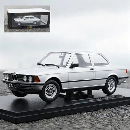 1:18 BMW 3 Series 323i E21 1978