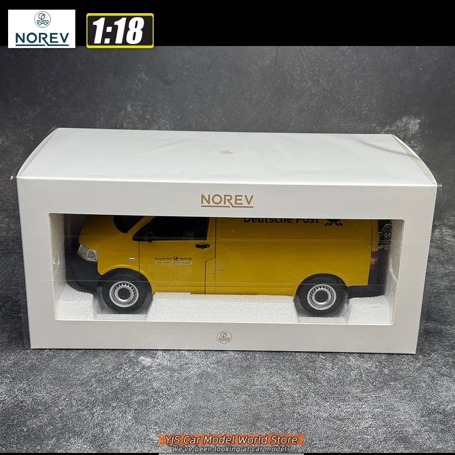 1:18 VW Transporter 2003 Deutsche Post - VW Multivan 2023 Business Van