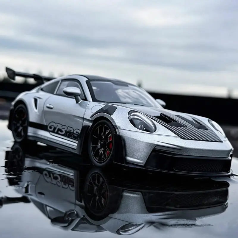 1:32 Porsche 911 GT3 RS 992