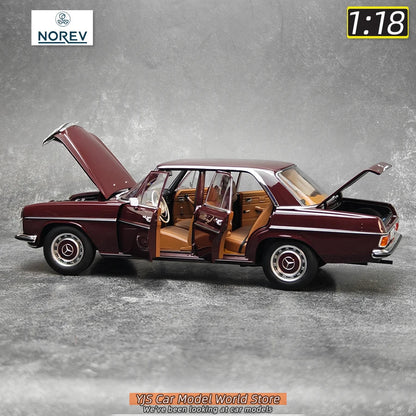 1:18 Mercedes-Benz 200 1968