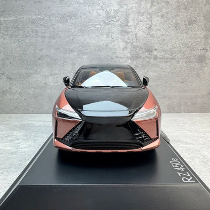 1:18 Lexus RZ450e