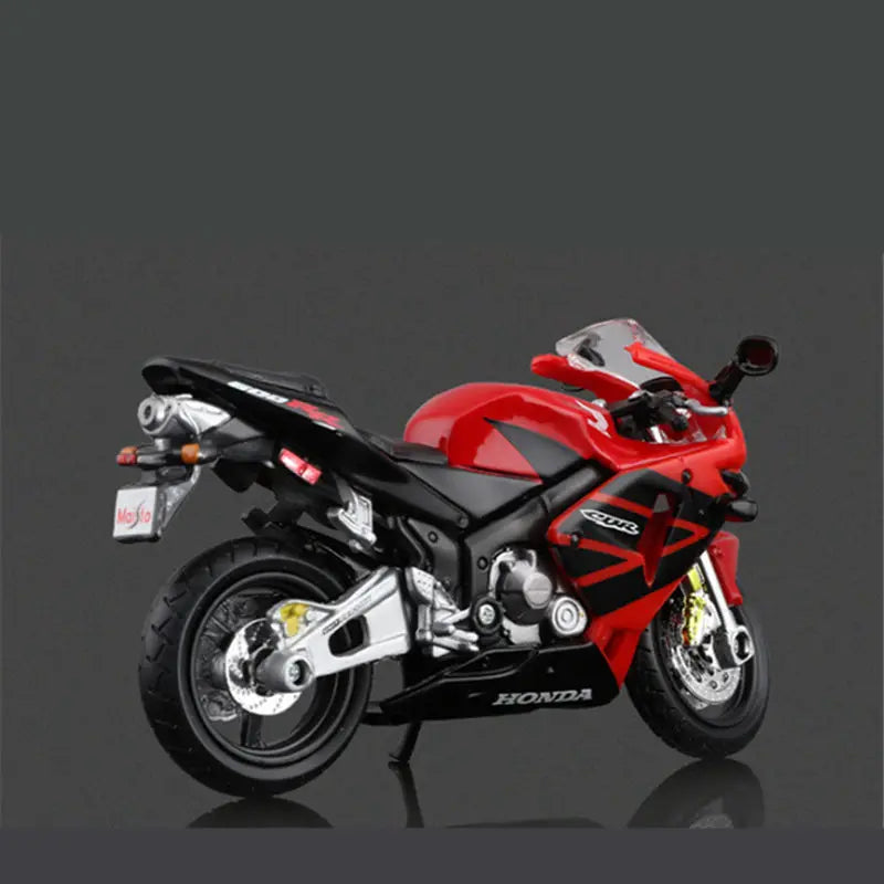 1:18 Honda CBR600RR