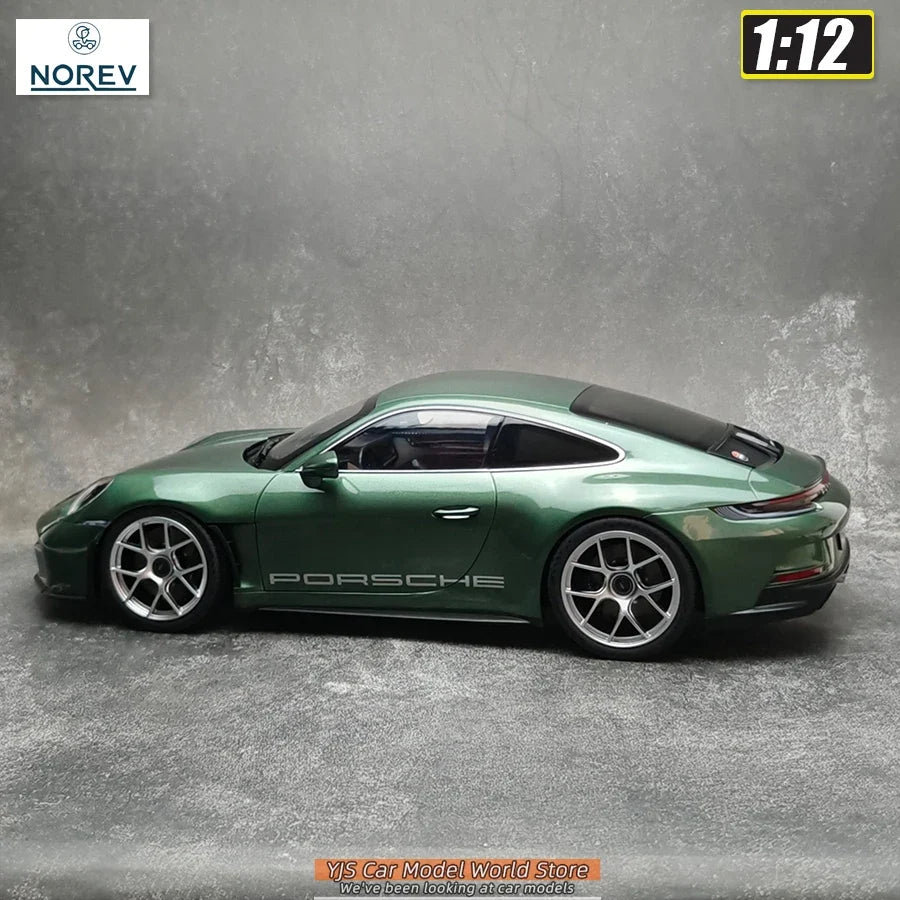 1:12 Porsche 911 S/T 2023