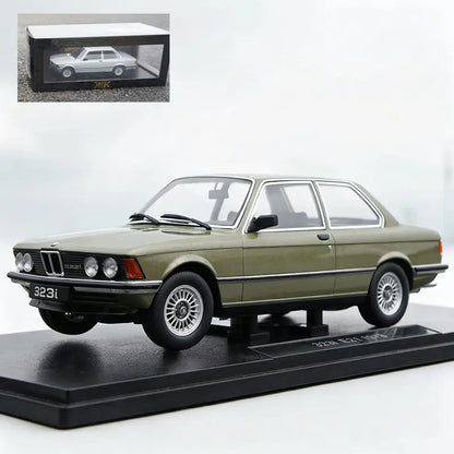 1:18 BMW 3 Series 323i E21 1978