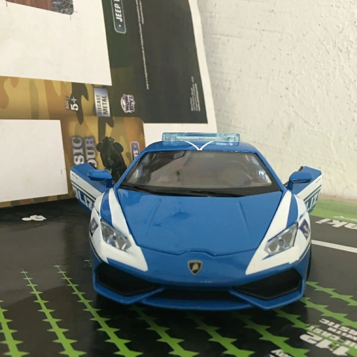1:24 Lamborghini Huracan Lp610-4
