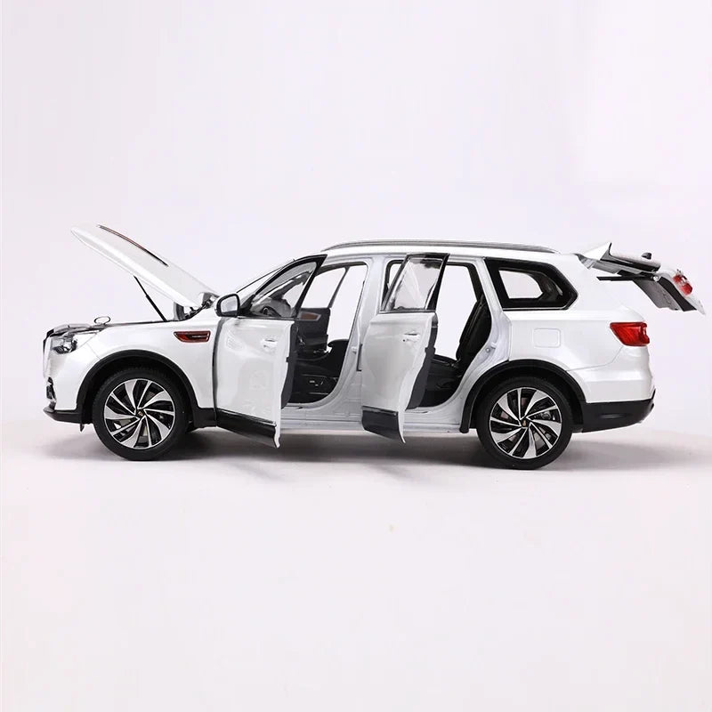 1: 18 Hongqi HS7