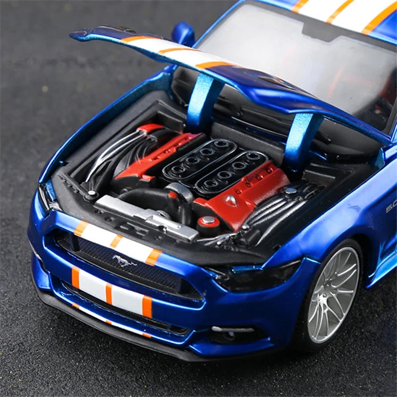 1:24 Ford Mustang GT Shelby 2015