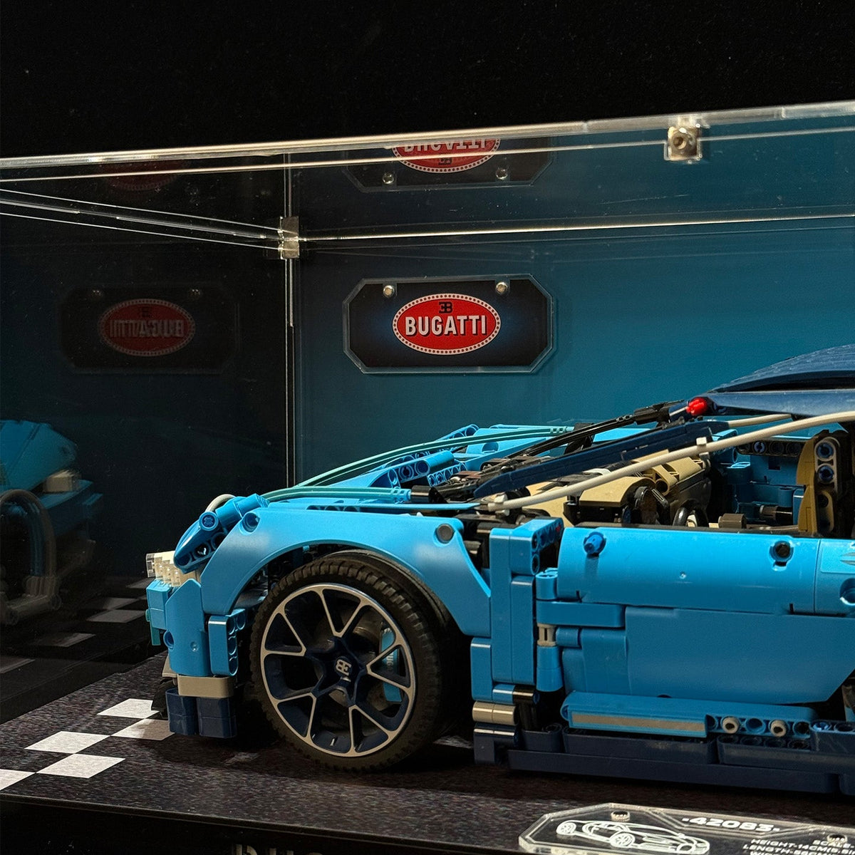 LEGO™ ShowCase for LEGO Technic F1 Bugatti Chiron 42083 Ultra-high Translucent Acrylic